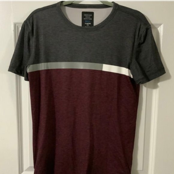 American Eagle Tee - Picture 1 of 2